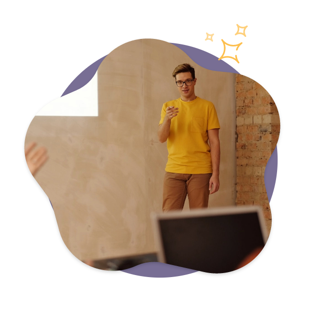 /data/pam/public/Solution/Action-Flyers/heybay_-_solution_-_action_flyers_-_slider_1_-_support_marketing.png